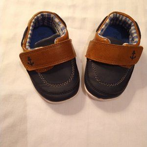 infant shoe, loafer style, size 4.5 US, Carter's